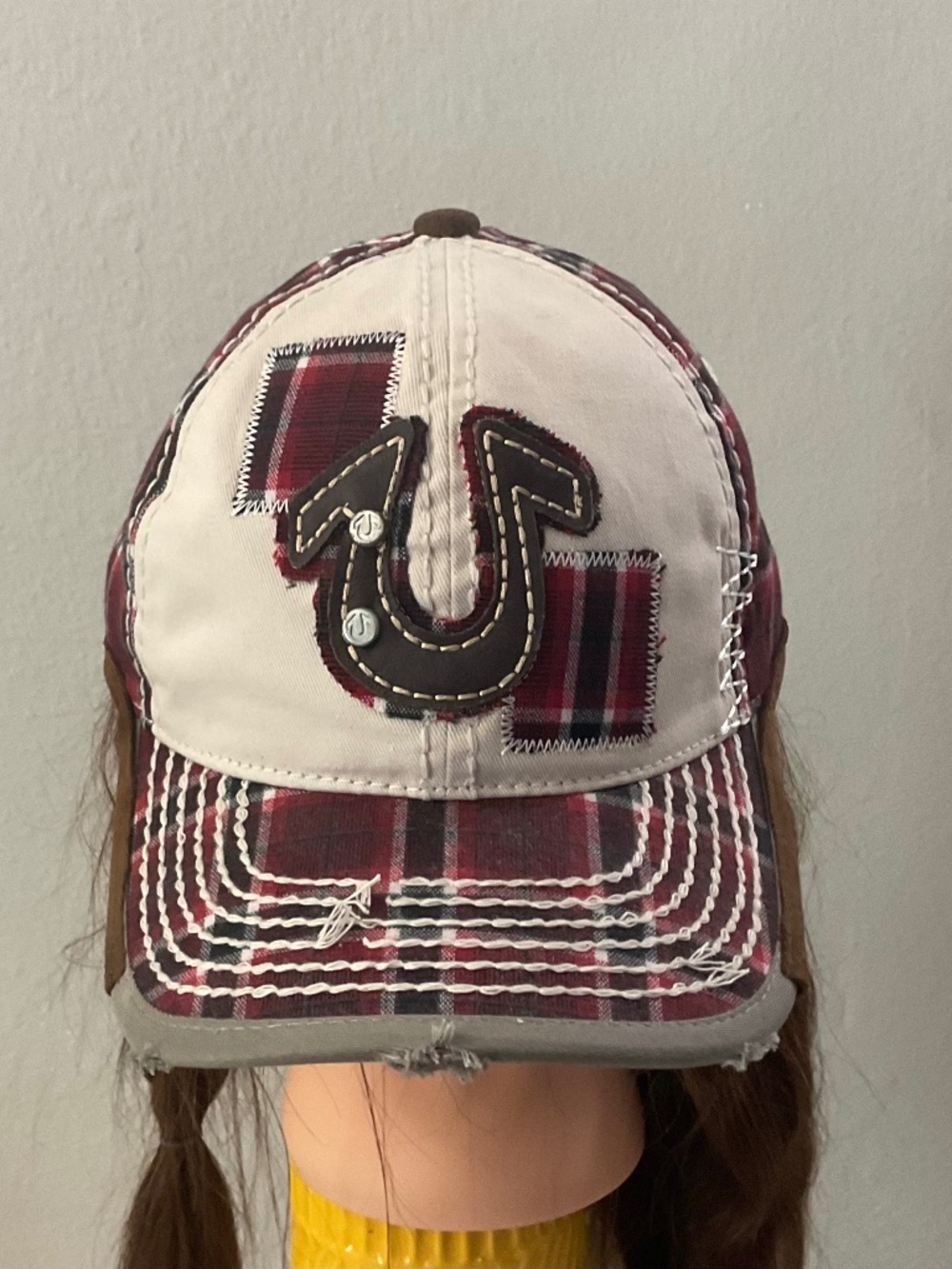 True religion Distressed Cap.